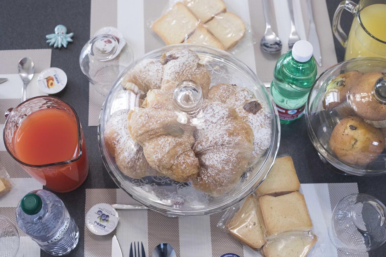 La Dimora Del Barone Bed & Breakfast 2*